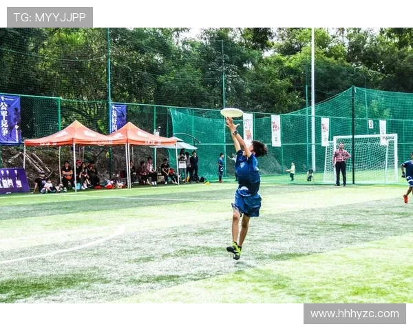 飞盘专题：深入探讨上海飞盘队在比赛中的灵活战术与团队配合