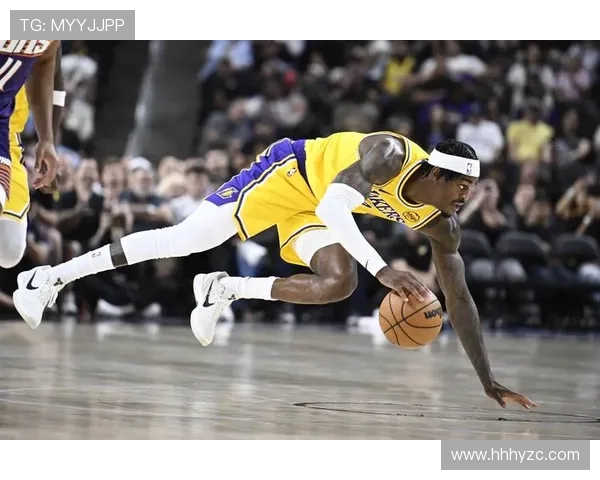 勇士与国王激战全场精彩回放尽在眼前感受篮球魅力与激情对决 勇士与国王激战全场精彩回放尽在眼前感受篮球魅力与激情对决